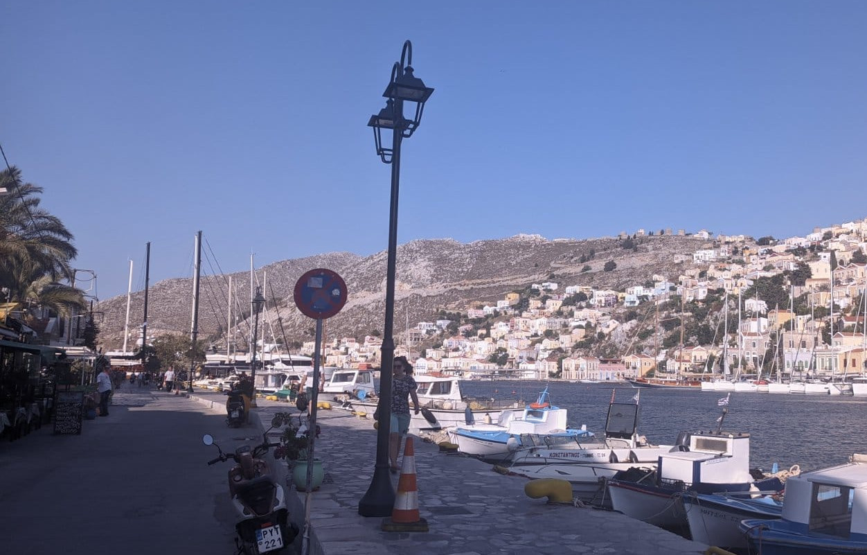 Σύμη Γιαλός Λιμάνι